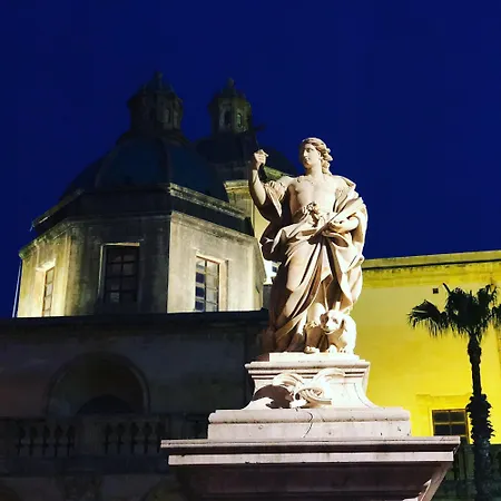 Konukevi Sicilya & Mazara del Vallo